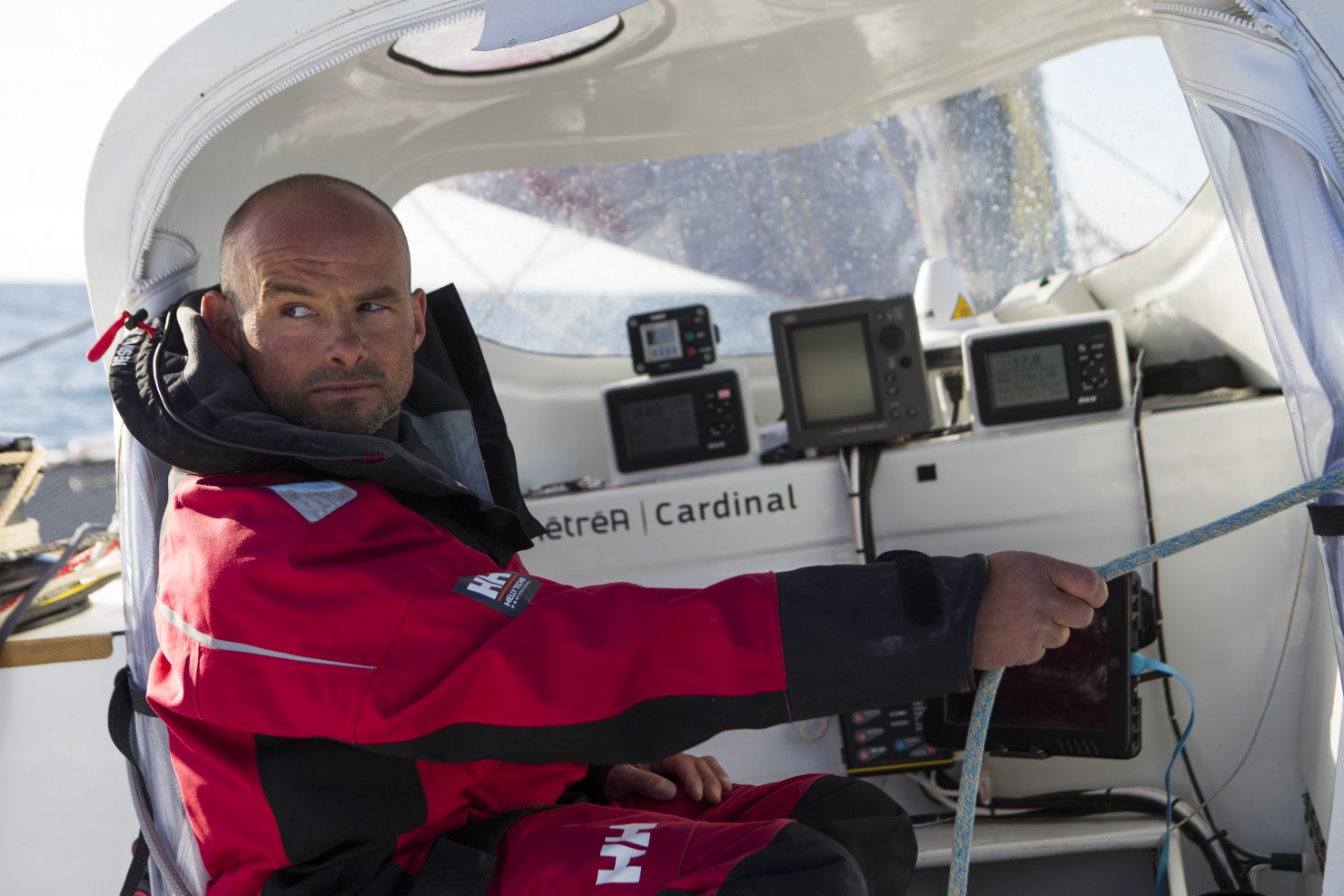 Baie de Quiberon le 15 mai 2014. Erwan le Roux (Fra), skipper du Multi 50 Fentrea-Cardinal, à l'entrainement en vue de la Route du Rhum 2014