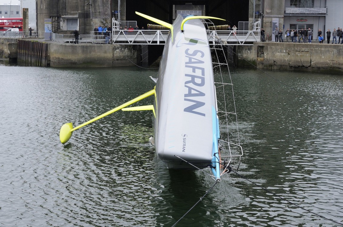 voile, test de retournement, avril, 60 pieds, technique, sailing, jauge, cominaison de survie, survival