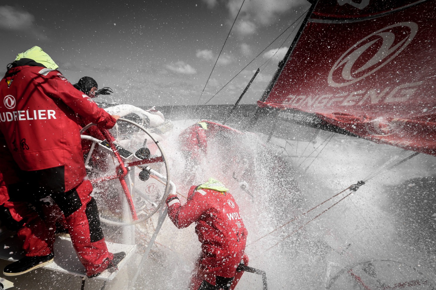 2014-15, Dongfeng Race Team, Leg7, OBR, VOR, Volvo Ocean Race, onboard, Charles Caudrelier, splash, Jiru Yang, Wolf, wet