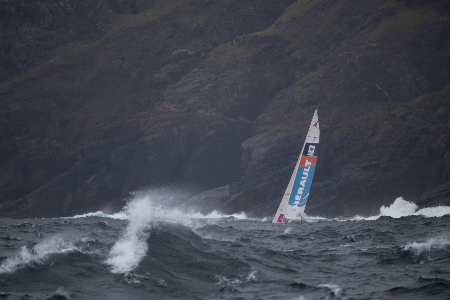 2015, ERIC BOMPARD, ETAPE 4, FIGARO, SOLITAIRE DU FIGARO 2015, VOILE