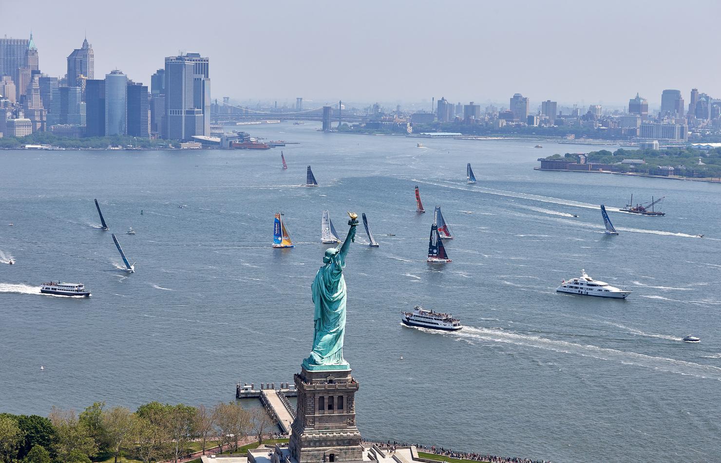 05-2016, DAY, OUTSIDE, NEW YORK CITY, USA, JOUR, NEW YORK, SINGLE HANDED, IMOCA, MONOHULL, OCEAN MASTER, MANHATTAN, NEW YORK-VENDEE, Currency House NY-Vendee Charity race, heli