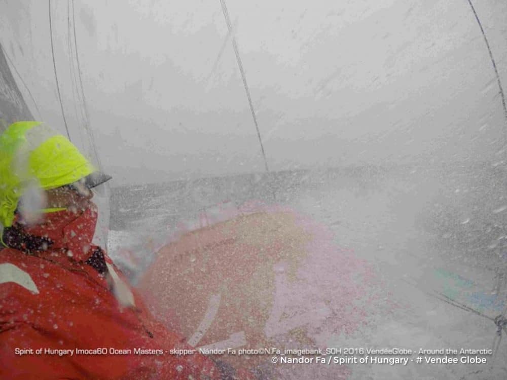 voile, tour du monde, ambiances, large, offshore, race, course, photographes skippers