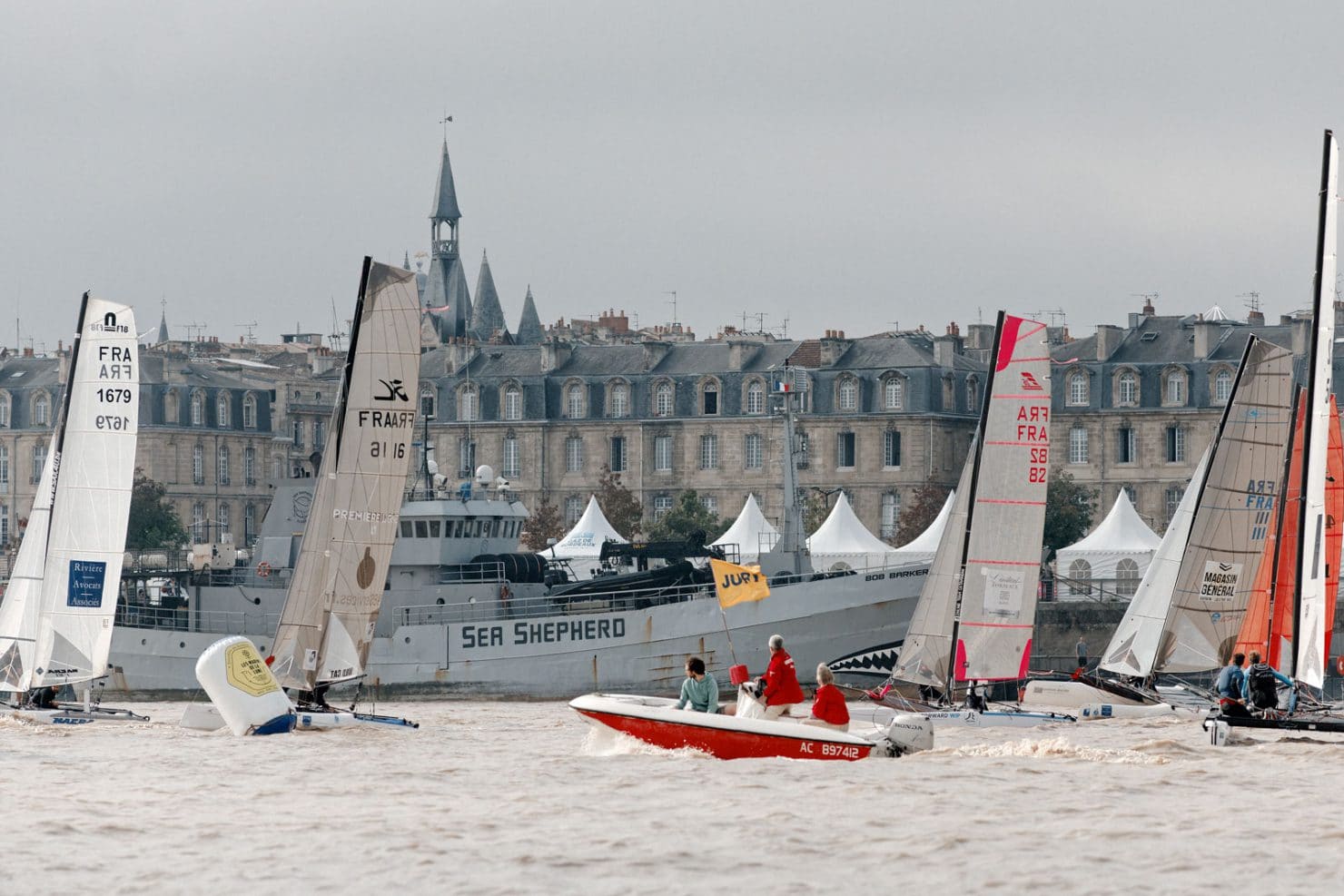 Catamarans, F18, voiliers, nautisme, Garonne, Marins de la Lune