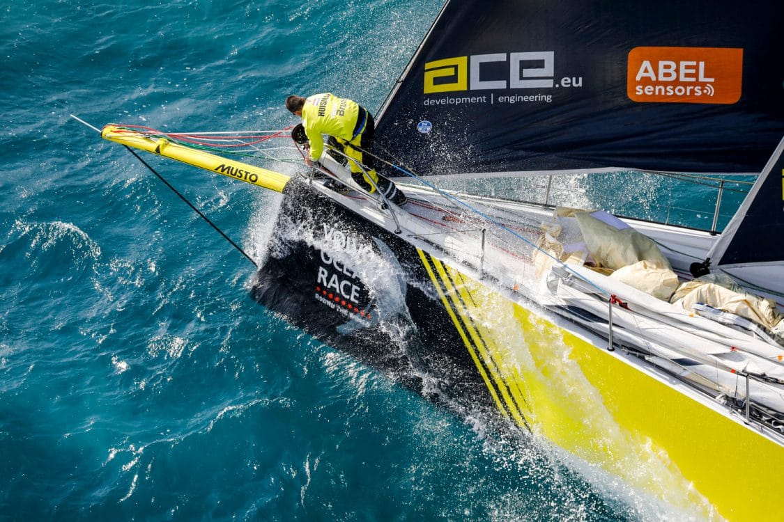Start,2017-18,Leg 01,Team Brunel