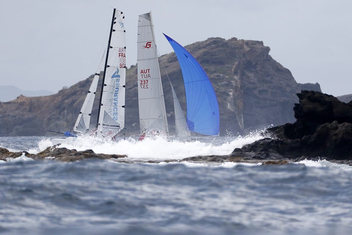 , 4 (ST BARTH ASSURANCES : EMMANUEL BOULOGNE - TANGUY KERVYN)(712), 10 (LES ILETS DE LA PLAGE : PHILIPP BELCREDI - MANFRED ZEISSEL)(AUT 237),